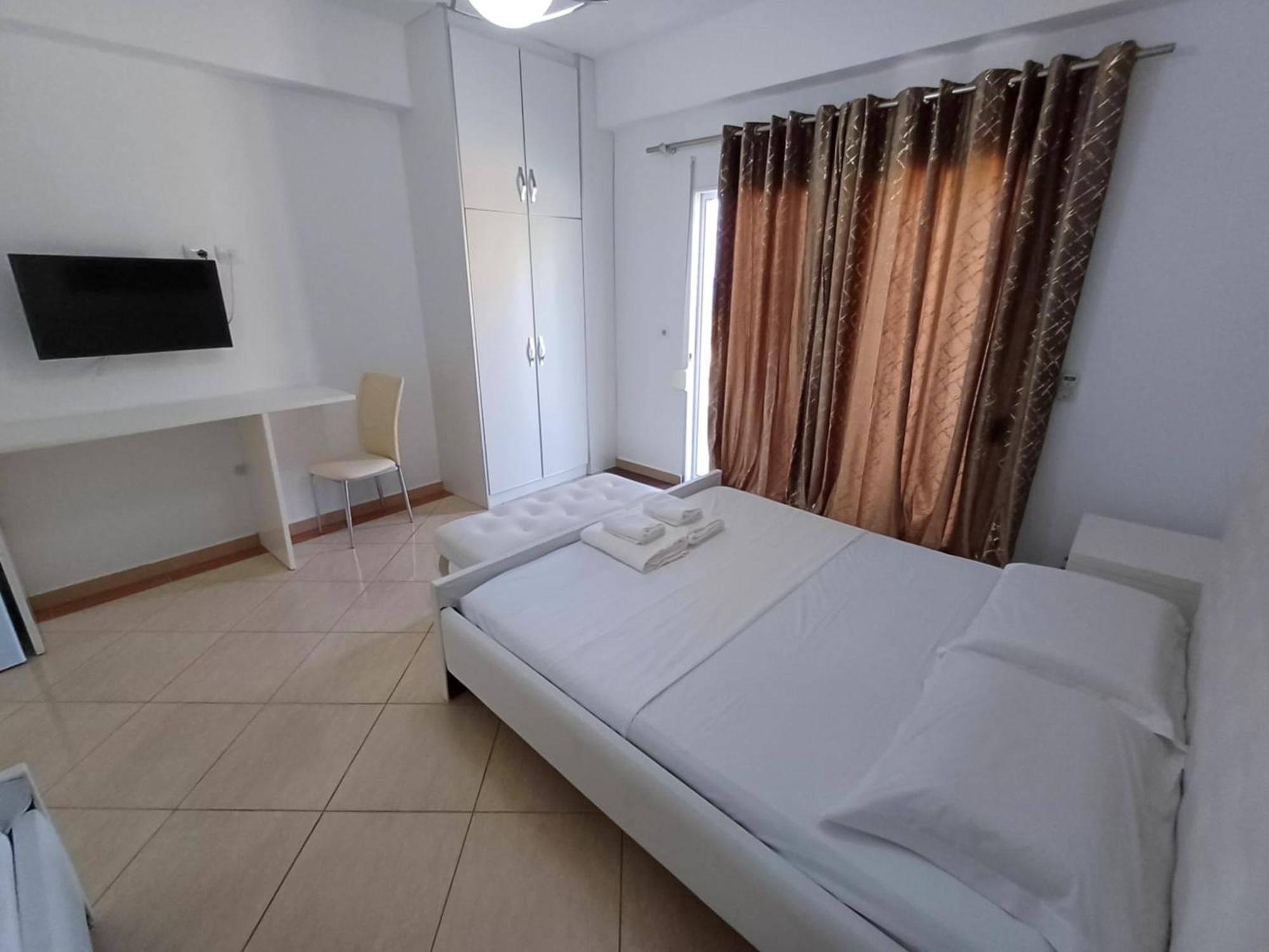 Hotel Sherifi ซารานเดอ ภายนอก รูปภาพ