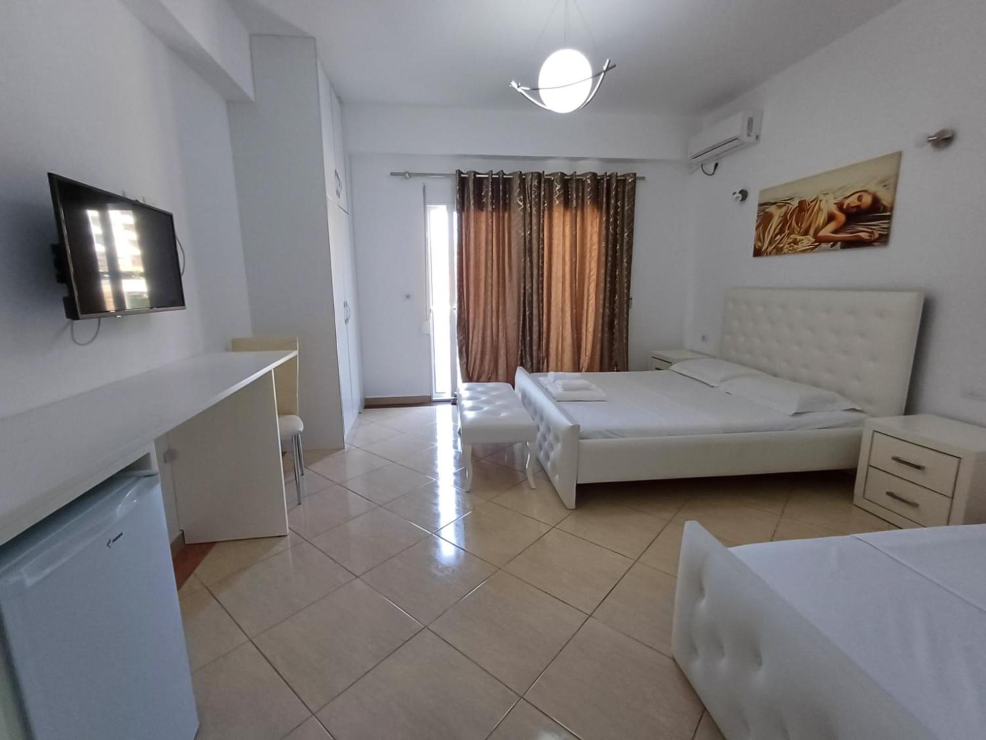 Hotel Sherifi ซารานเดอ ภายนอก รูปภาพ