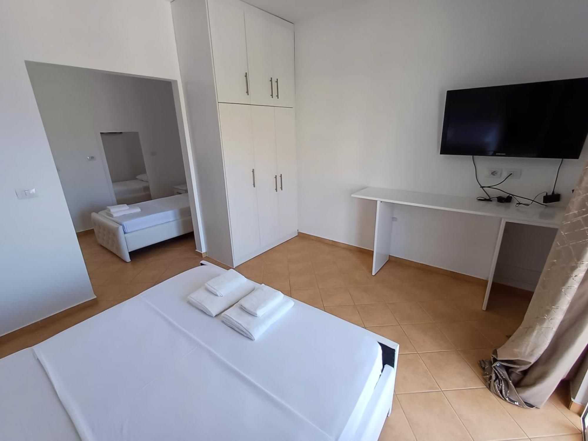 Hotel Sherifi ซารานเดอ ภายนอก รูปภาพ